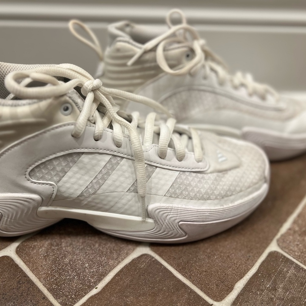 adidas Women's White Athletic Basketball Sneakers